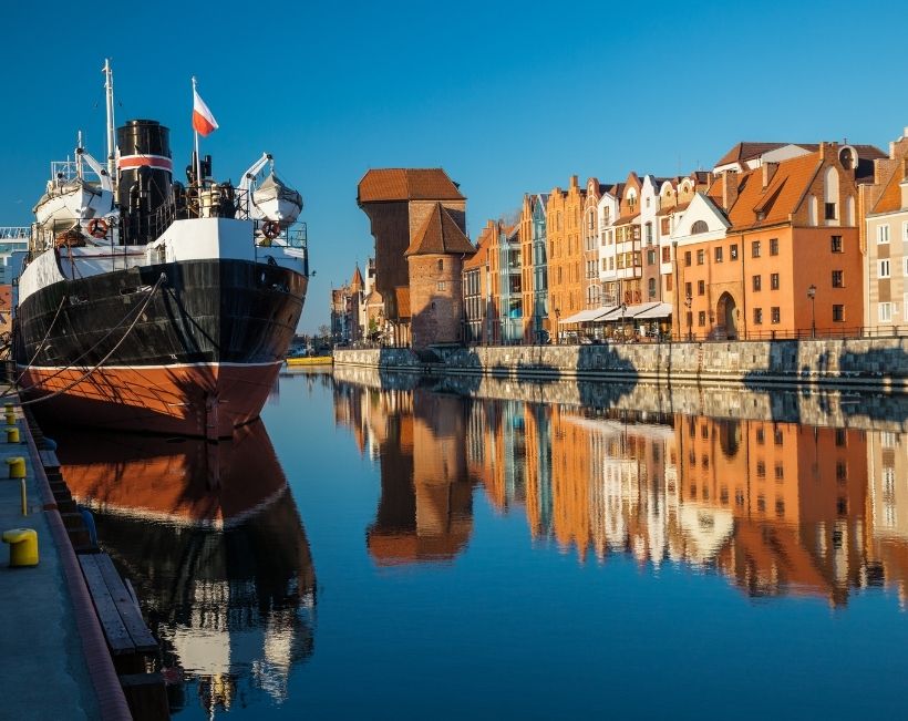 Port Gdańsk napędza polską logistykę. Co rekordowe przeładunki oznaczają dla transportu i łańcuchów dostaw?