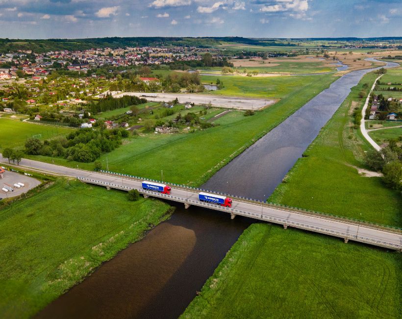 Co naprawdę napędza europejski transport drogowy? Żywność pozostaje najważniejszym ładunkiem w UE