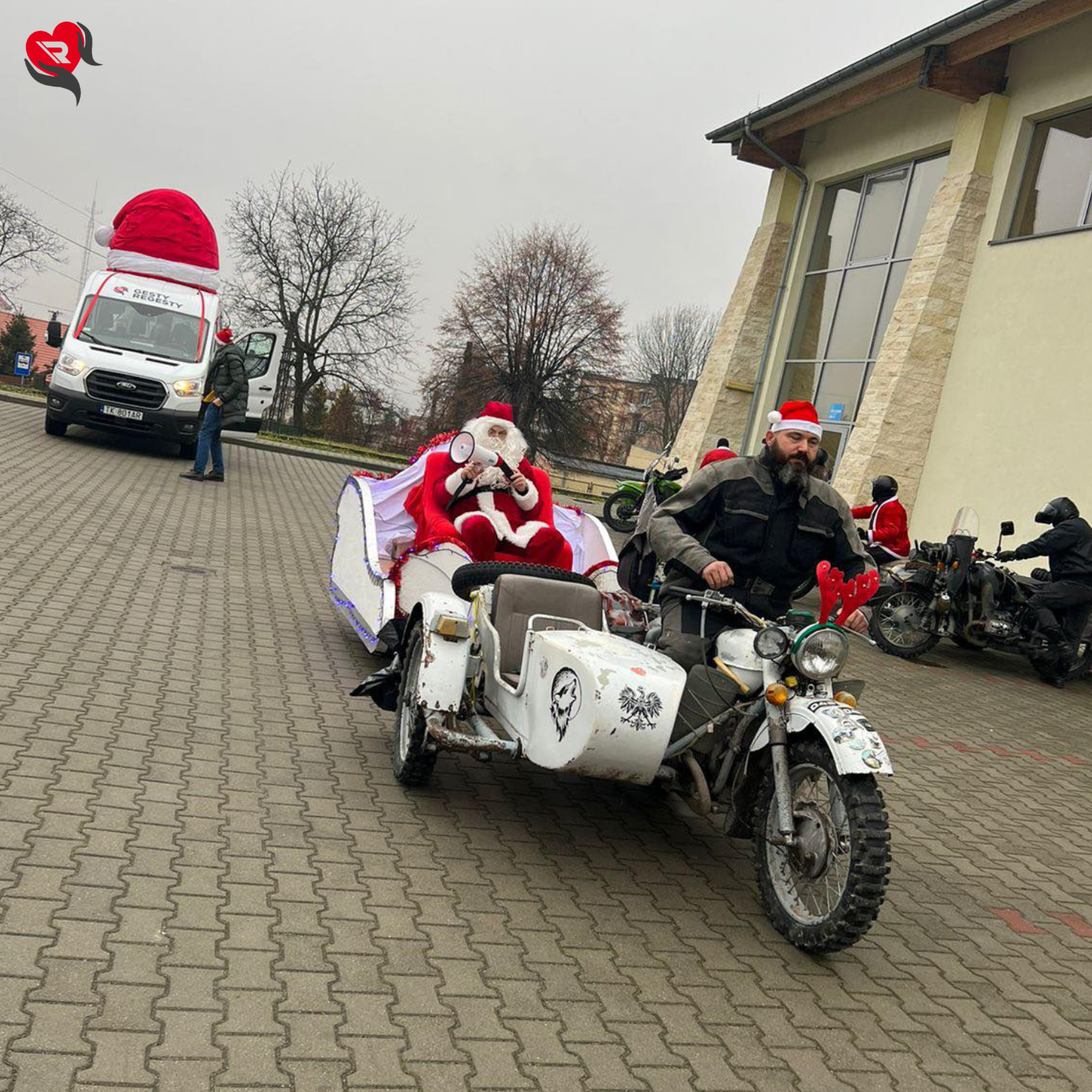 Regesta S.A. Wolontariat pracowniczy - Mikołajkowa Trasa Gesty Regesty&Wolna Grupa Motocyklowa