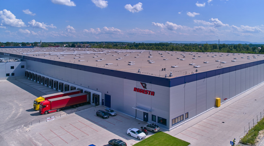 Regesta S.A. Складская логистика - Склад в Беруне
под Тыхим